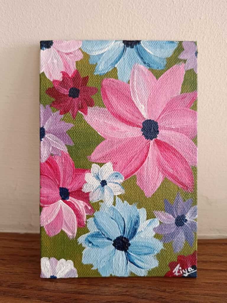 Gifting table decor painting-https://thecanvaswall.com/